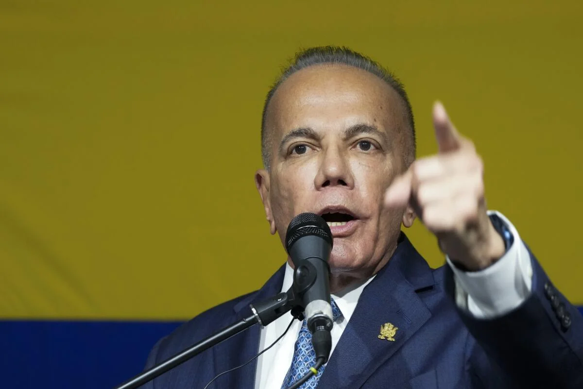 MANUEL ROSALES: "Tuve que decidir entre dejarle la cancha sola a Maduro o darle a Venezuela la oportunidad de cambiar"