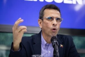 Capriles llama a organizarse ante los obstáculos de las primarias opositoras en Venezuela