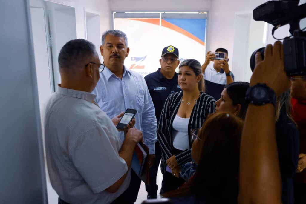 HOSPITALPOLICIA1