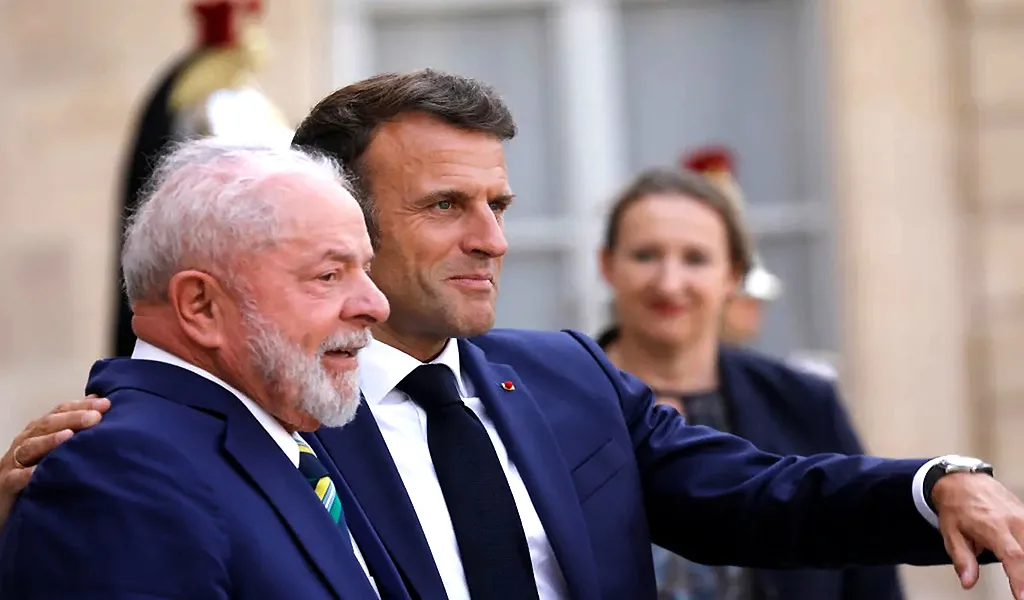 Lula-y-Macron-hablan-por-telefono-sobre-ataque-militar-de-EE-UU-a-Venezuela-t