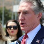 ¡SEGÚN BURGUM! EEUU recibe primer envío de 100 millones de dólares en oro venezolano