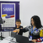 ¡EN LA PLAZA PARA TODOS! Niños salen con cédula en mano por primera vez en jornada especial “Soy Venezolano”