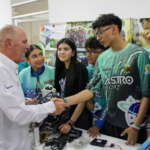 ¡APOYO MUNICIPAL! Alcaldía de Maracaibo apalanca el semillero científico con entrega de kits de robótica