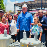 ¡PARA LOS 21 MUNICIPIOS DEL ZULIA! Gobernador Luis Caldera lidera entrega de 150 nuevos transformadores