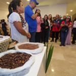 ¡IMPULSADA POR LA ALCALDÍA DE MARACAIBO! Seis estados participan en I Feria Artesanal Café, Cocuy, Cacao y Miel