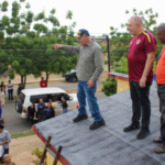 ¡DI MARTINO INSPECCIONÓ LA OBRA! Alcaldía de Maracaibo impermeabiliza 16 viviendas de Altos de Sol Amada IV
