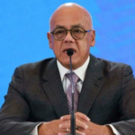 JORGE RODRÍGUEZ: «Vamos a meter presos a jueces y fiscales inescrupulosos»