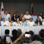 ¡TRAS MANIFIESTO DE PANAMÁ! Proponen negociación con EEUU y gobierno de Delcy para presidenciales