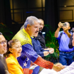¡FUTURO SEGURO! Gobernador entrega Becas JEL a mil estudiantes de universidades públicas del Zulia