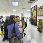 ¡EN EL DÍA DEL ARTISTA PLÁSTICO! Alcaldía marabina realiza muestra colectiva «Ingenio, Luz y Color» con 105 exponentes